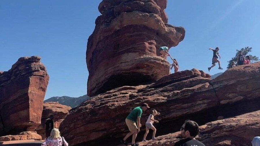 Garden of the Gods- Balance Rock