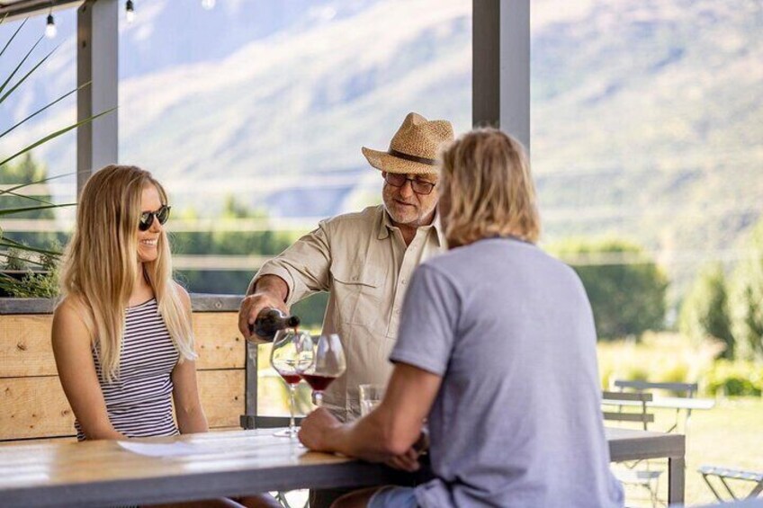 The Original Queenstown Wine Tour – Celebrating Over 30 Years