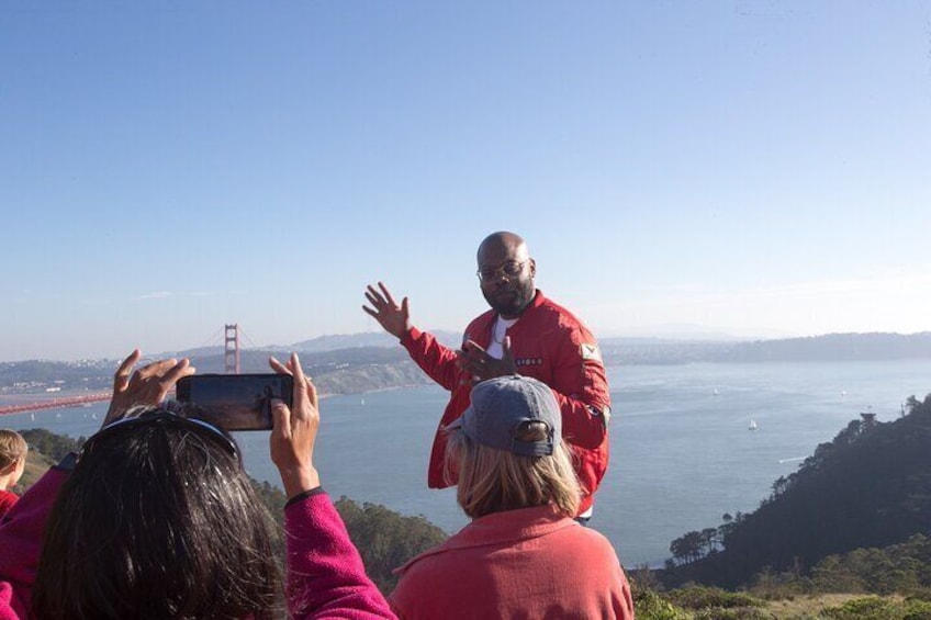 2-Hour Private San Francisco City Tour in Open-air Convertible Jeep