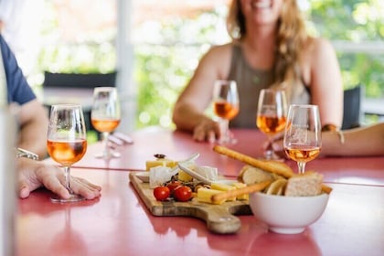 Tour de degustación de queso y vino en el interior - con almuerzo de 2 plat...
