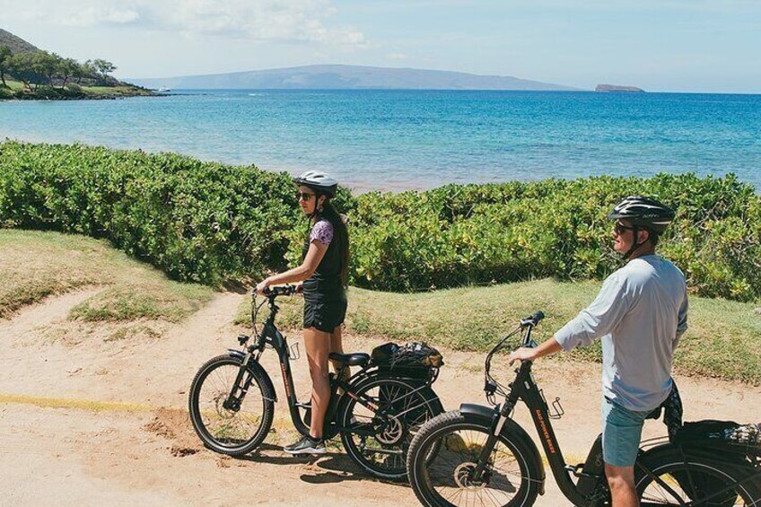 Couple On eBike Maui