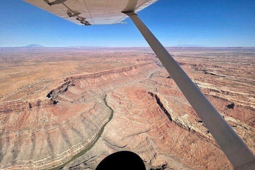 Monument Valley and Canyonlands National Park Combo Airplane Tour