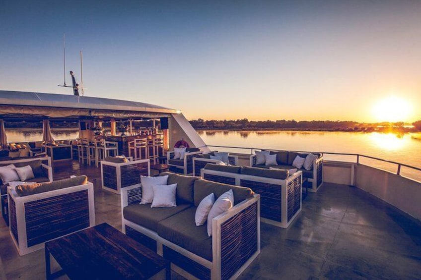 Signature Sunset Deck