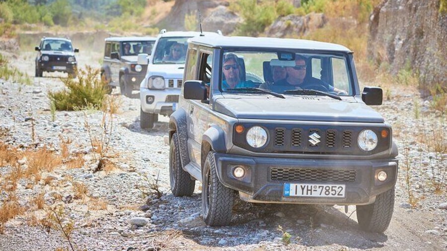 Self drive 4x4 Jeep Safari - Pick ups in the North