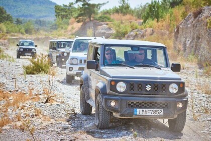 Self drive 4x4 Jeep Safari - Pick ups in the North