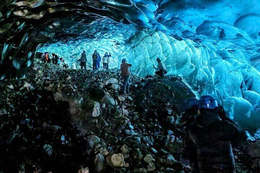 Ice Cave Small-Group Tour from Jökulsárlón