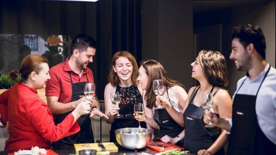 Midday Market Tour and Spanish Cooking Class