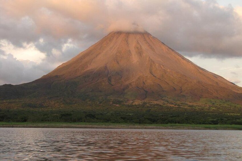 8-Day Best of Northwest Costa Rica from San Jose: Arenal Volcano National Park, Alajuela and Guanacaste