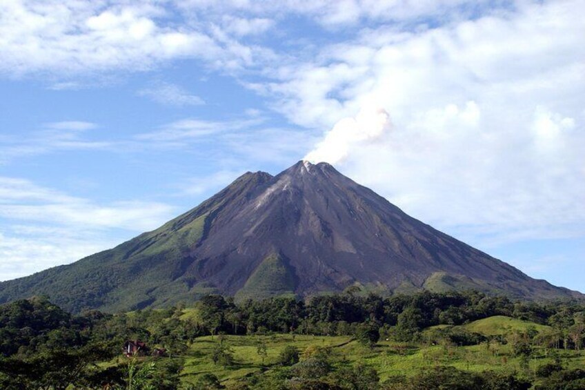 8-Day Best of Northwest Costa Rica from San Jose: Arenal Volcano National Park, Alajuela and Guanacaste