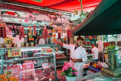 Secretos culinarios de Backstreet Naples con callejuelas culinarias