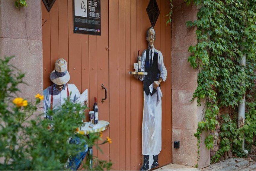 Half Day Hilltop Villages of Luberon Tour from Avignon