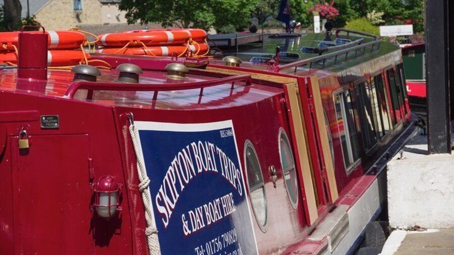 Roast Dinner Cruise