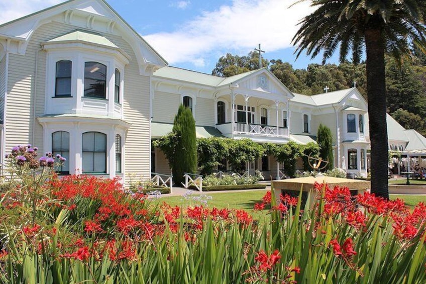 Visit the oldest Winery in New Zealand