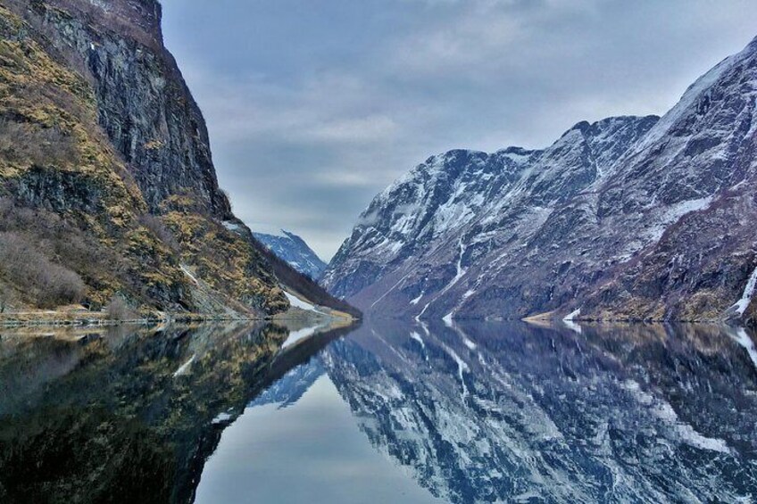 PRIVATE GUIDED TOUR: World Heritage Fjord Landscape tour from Flam, 4 hours