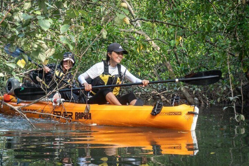 Kayak Sailing in Singapore, Mangrove, Kelong & Pulau Ubin, Seafood Meal Included