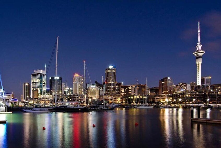 Auckland Private Shore Excursion: City Highlights & Cultural Performance