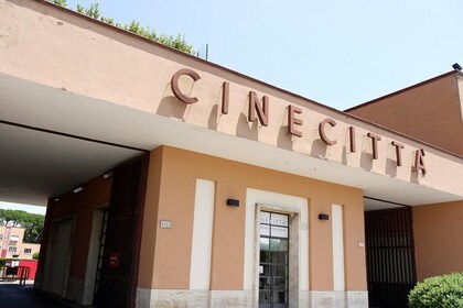 Cinecittà Shows Off - Rome