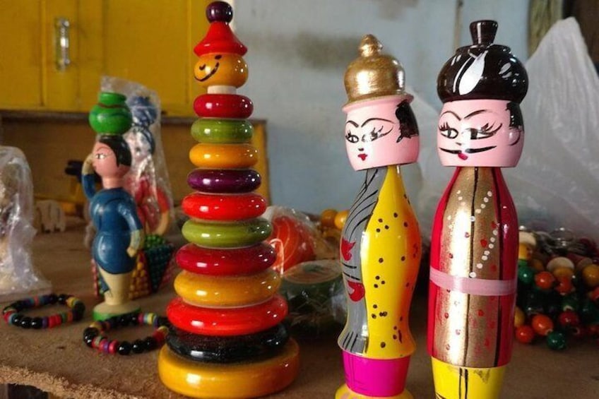 Toy making in Channapatna