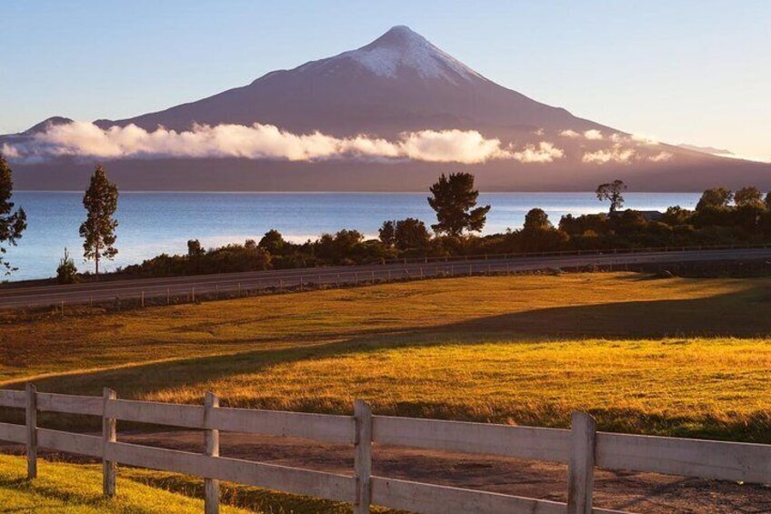 Day Trip to Osorno Volcano and Petrohue from Puerto Montt