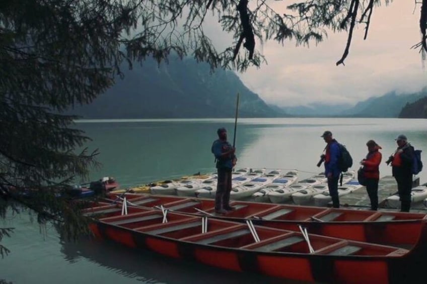 Gearing up to paddle off