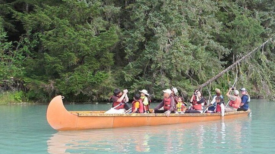 Canoeing on Chilkoot Lake