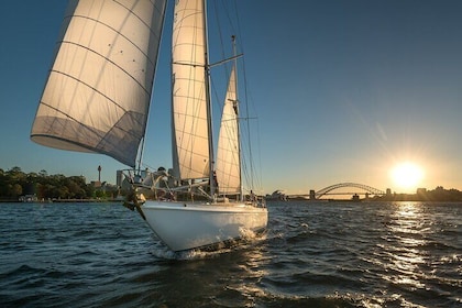 Sydney Harbour Sunset Cruise Classic Yacht