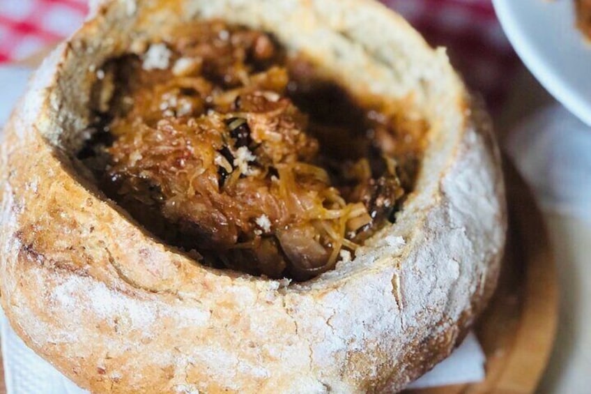 Taste of Poland - Old Town food tour and guided walk in one