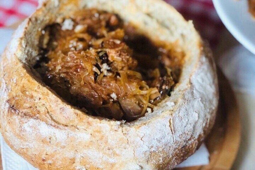 Taste of Poland - Old Town food tour and guided walk in one