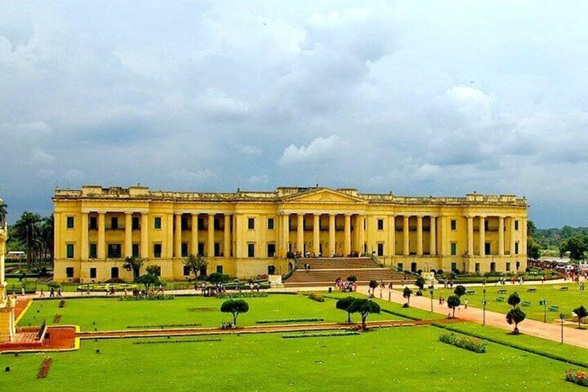 Hazarduari Palace