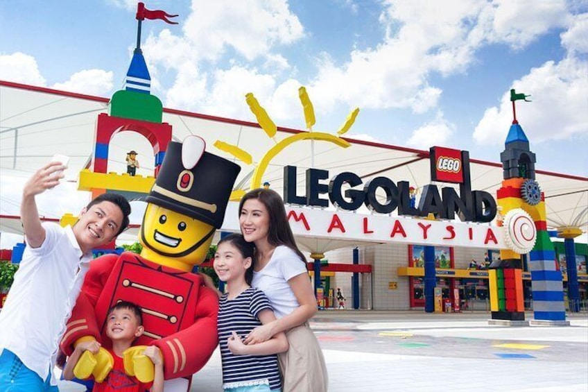 Legoland Theme Park Ticket and Transfer (SIC-Shared)