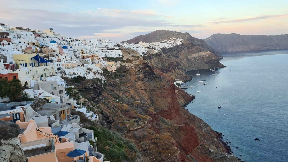 Picture 2 for Activity Santorini: Private Tour in the Picturesque Village of Oia