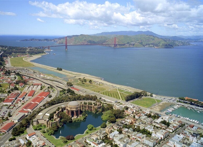 Picture 3 for Activity San Francisco: Golden Gate Bridge to Sausalito Bike Tour