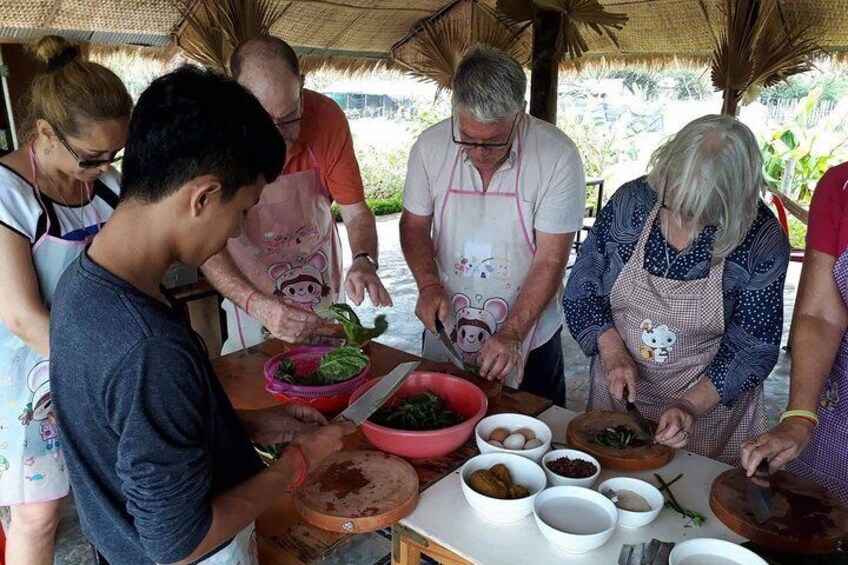 Cooking Class with Local Eco-Village