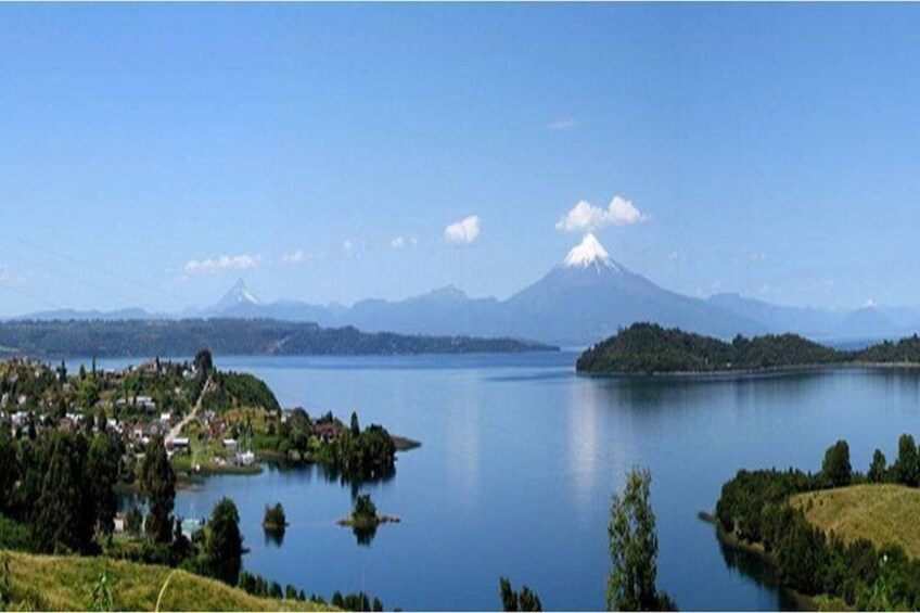 LLANQUIHUE LAKE 