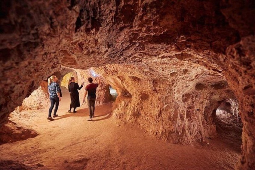 Adelaide to Coober Pedy 7 Day Small Group 4WD Eco Safari