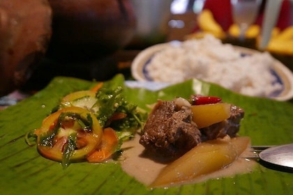 Market Tour and Provincial Filipino Cooking Class in the Countryside