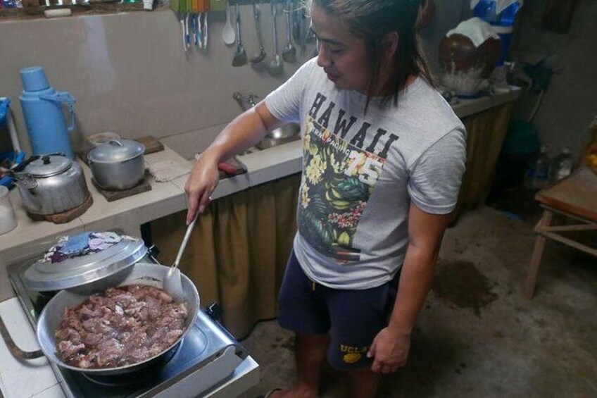 Market Tour and Provincial Filipino Cooking Class in the Countryside