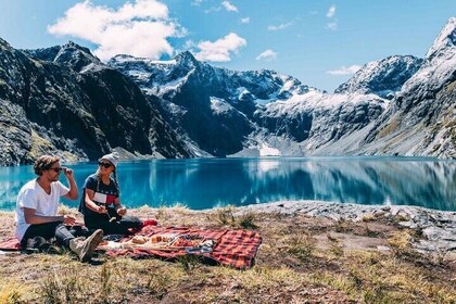 The Ultimate Milford Sound Experience by Helicopter from Queenstown