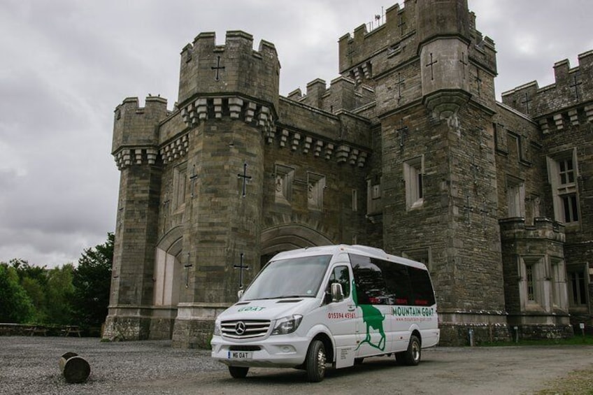 Private Tour: Beatrix Potter Tour in 16 Seater Minibus 