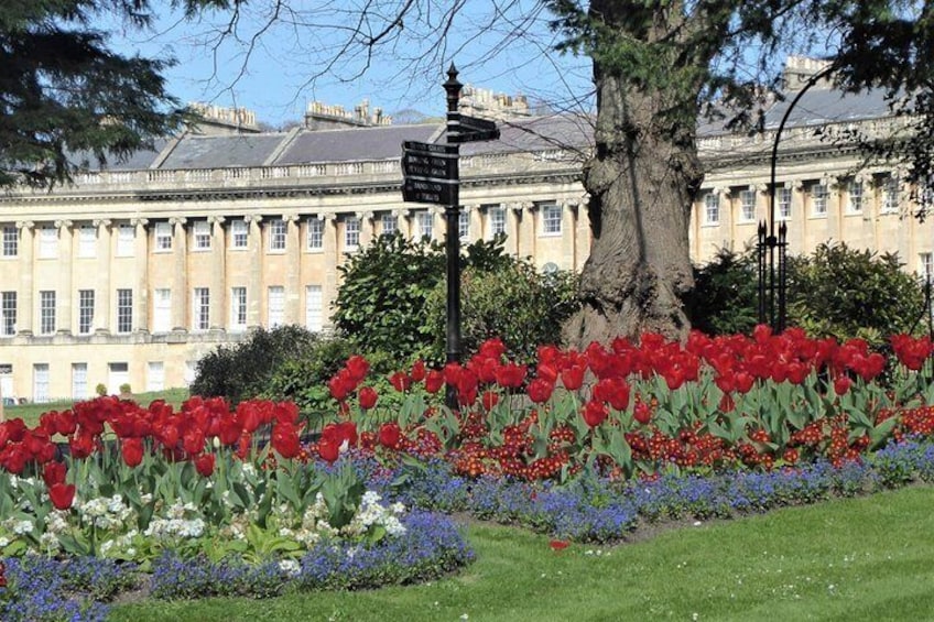 A glimpse of the famous Royal Crescent