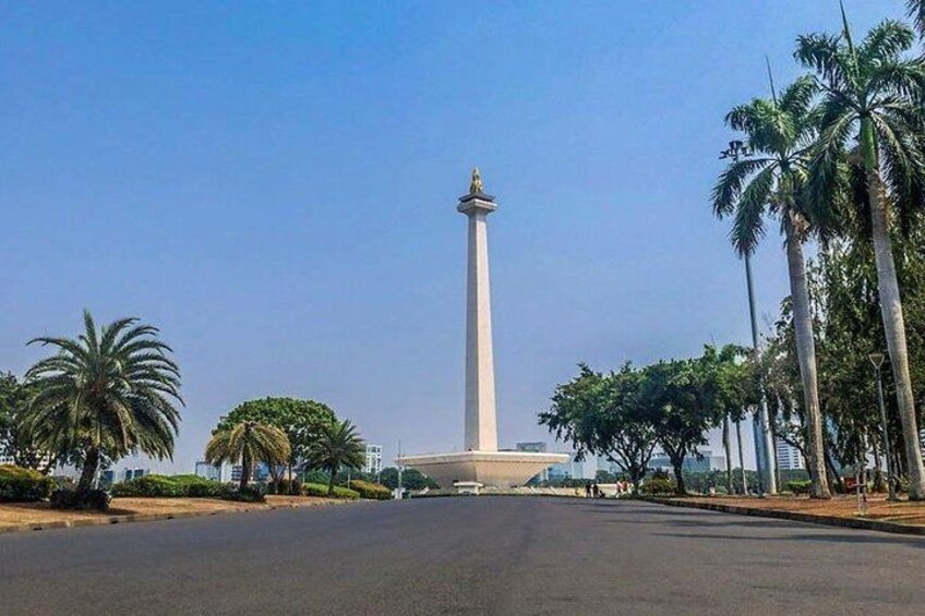 Jakarta Private Customized Full-Day Tour with English Speaking Driver