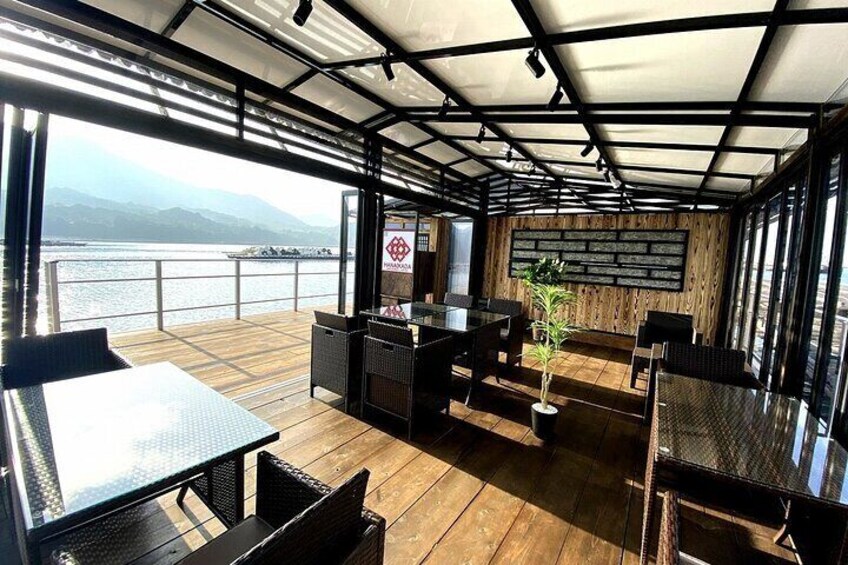 Dinner Cruise on HANAIKADA (Raft-Type Boat) with Scenic View of Miyajima