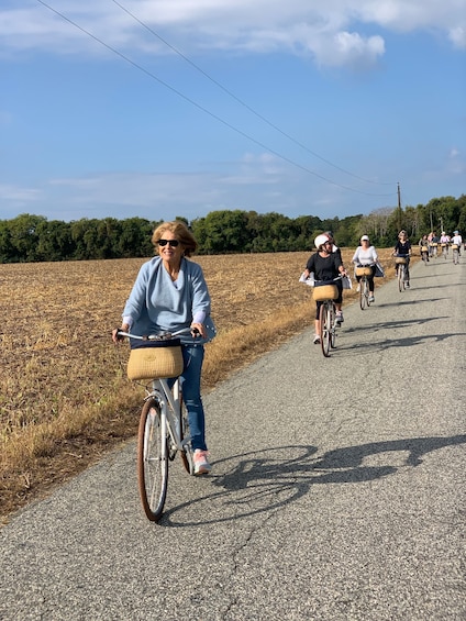 Picture 1 for Activity Virginia Capital Trail: Nature/History tour via bike w/ wine