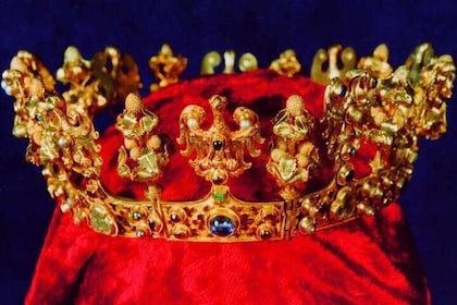 Medeltida kunglig skatt i Sroda Slaska och imponerande cisterianska klostre...