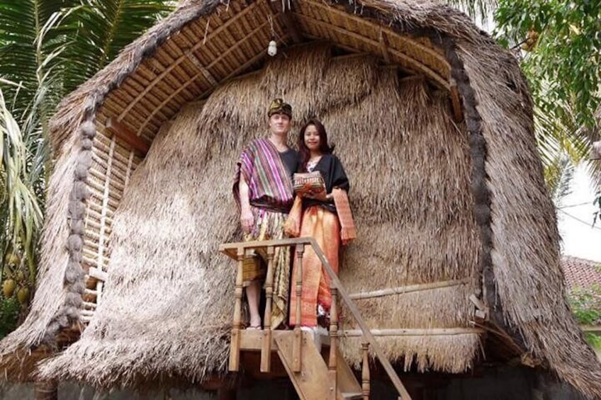 Private Lombok Tour: Sasak Village and Beach Discovery