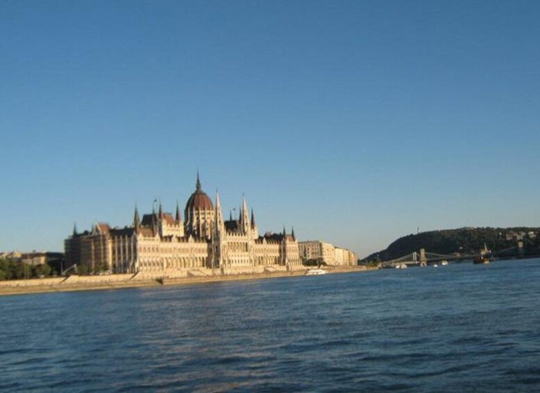 Picture 10 for Activity Budapest: Half-Day Highlights Small Group Private Tour