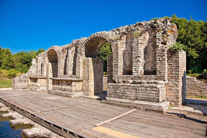 Albania boat trip to Agioi Saranda and Butrint