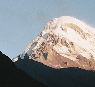 Dagsutflukt til Kazbegi-fjellet fra Tbilisi