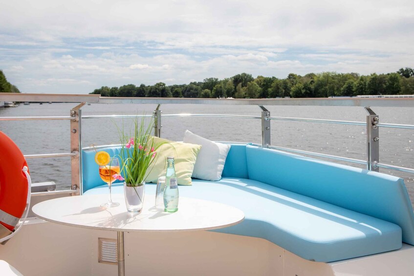 Picture 7 for Activity Berlin: Luxury Solar Catamaran River Tour