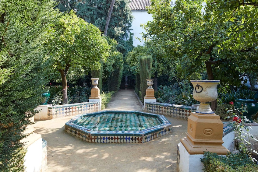 Picture 4 for Activity Seville: Las Dueñas Palace Ticket and Audioguide